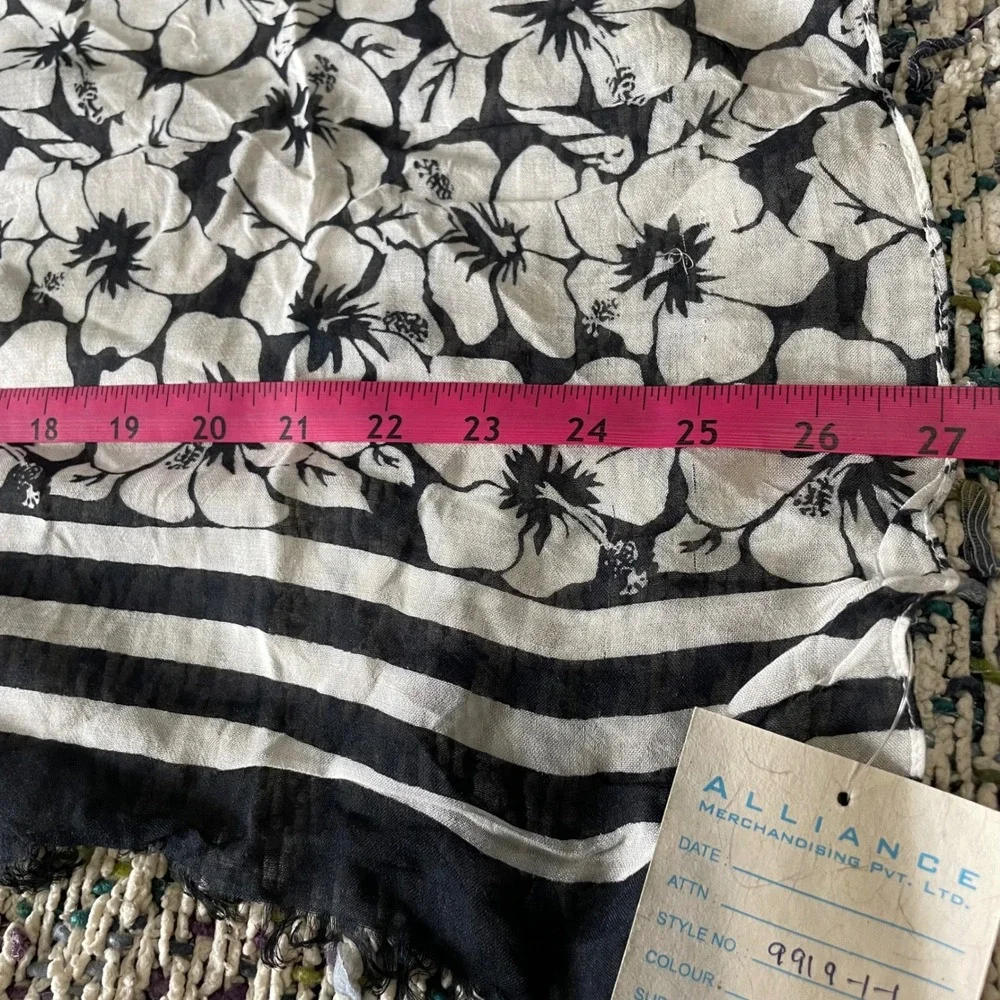 ALLIANCE‎ deep navy white hibiscus floral Scarf Wrap Shawl Modal Lightweight